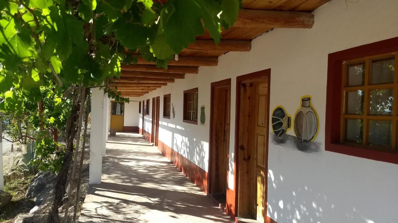 Hotel Entronque Barrancas San Alonso Extérieur photo